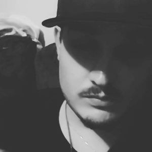 Meet your Posher, Nico